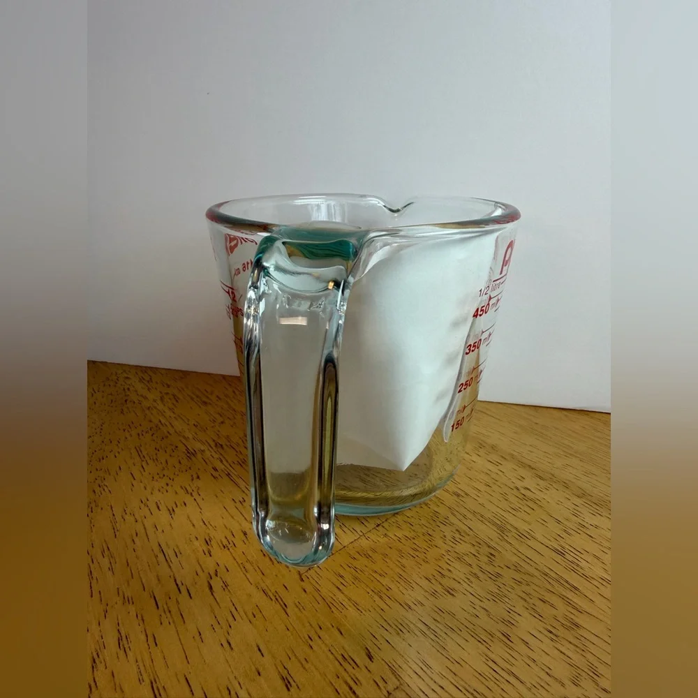 Pyrex Prepware 2-Cup Glass Measuring Cup Made In The USA